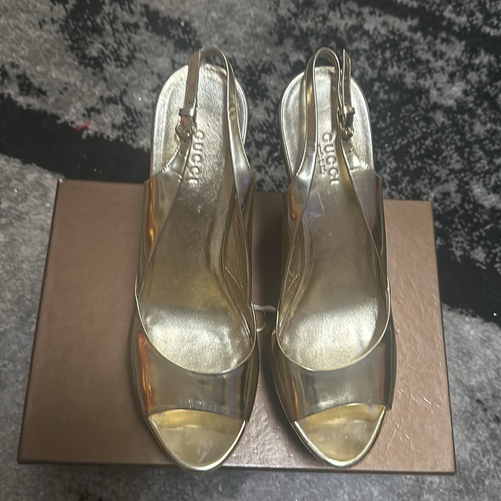 AUTHENTIC GUCCI GOLD HEELS